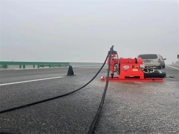 淳化马路路基路面开裂下沉注浆加固灌浆